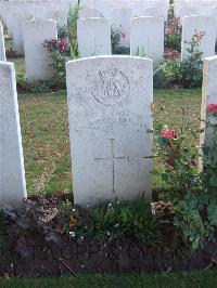 Serre Road Cemetery No.2 - Walker, James R.