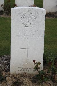 Serre Road Cemetery No.2 - Wallace, Harold