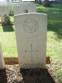 Serre Road Cemetery No.2 - Warn, Cecil Henry