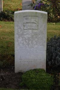 Serre Road Cemetery No.2 - Winch, Arthur