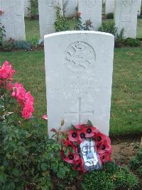 Serre Road Cemetery No.2 - Woolley, Thomas