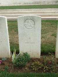 Serre Road Cemetery No.2 - Young, Edward