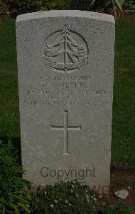 St. Charles De Percy War Cemetery - Wheeler, Percy
