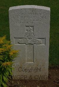 St. Charles De Percy War Cemetery - Woolley, Charles Robert