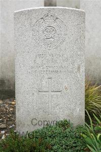 St. Sever Cemetery Extension Rouen - Barry, Richard  Joseph