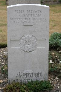 St. Sever Cemetery Extension Rouen - Bartram, Percy Charles