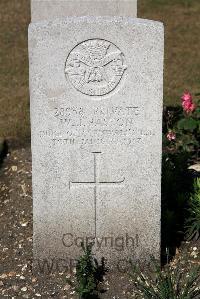 St. Sever Cemetery Extension Rouen - Baston, W J