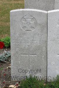 St. Sever Cemetery Extension Rouen - Baxter, H