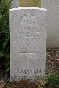 St. Sever Cemetery Extension Rouen - Beckford, H