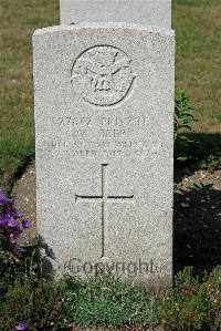 St. Sever Cemetery Extension Rouen - Beer, A