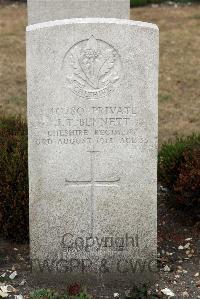 St. Sever Cemetery Extension Rouen - Bennett, John Thomas