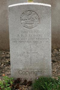 St. Sever Cemetery Extension Rouen - Bessant, Percival Frederick John