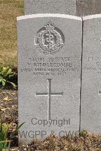 St. Sever Cemetery Extension Rouen - Biddlecombe, P