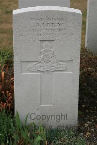 St. Sever Cemetery Extension Rouen - Bird, Arthur James