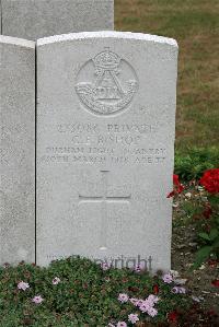 St. Sever Cemetery Extension Rouen - Bishop, Charles Edward