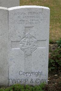 St. Sever Cemetery Extension Rouen - Blundell, H