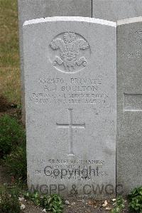 St. Sever Cemetery Extension Rouen - Boulton, Alfred John