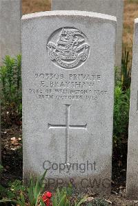 St. Sever Cemetery Extension Rouen - Brayshaw, E