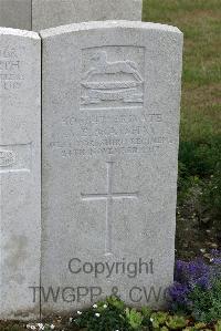 St. Sever Cemetery Extension Rouen - Brayshay, A E