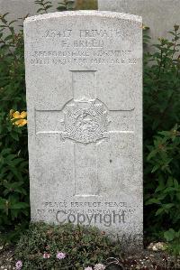 St. Sever Cemetery Extension Rouen - Breed, F