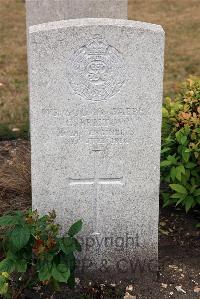 St. Sever Cemetery Extension Rouen - Bristow, G