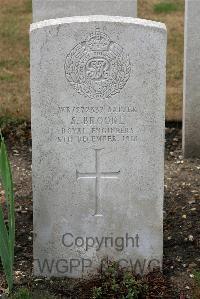 St. Sever Cemetery Extension Rouen - Brooke, S