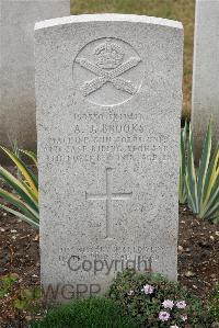 St. Sever Cemetery Extension Rouen - Brooks, Arthur James