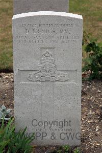 St. Sever Cemetery Extension Rouen - Brough, David
