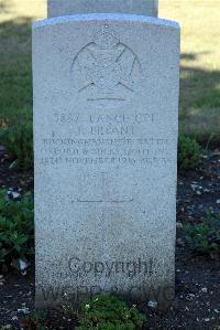 St. Sever Cemetery Extension Rouen - Bryant, James
