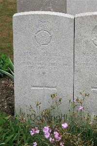 St. Sever Cemetery Extension Rouen - Budgen, William Edward