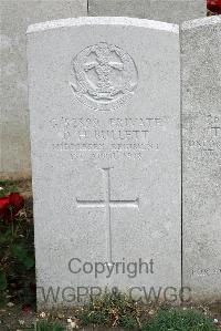 St. Sever Cemetery Extension Rouen - Bullett, D H