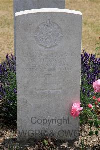 St. Sever Cemetery Extension Rouen - Bundock, W