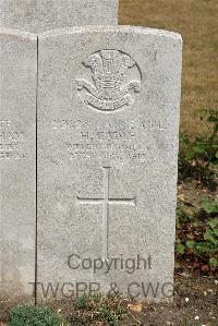 St. Sever Cemetery Extension Rouen - Cadle, H