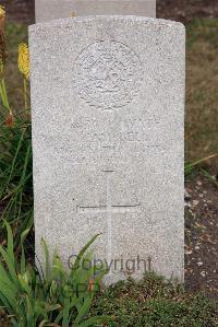 St. Sever Cemetery Extension Rouen - Campbell, J