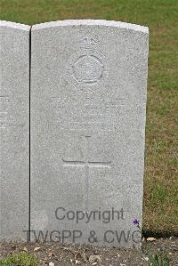 St. Sever Cemetery Extension Rouen - Campbell, W