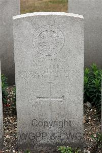 St. Sever Cemetery Extension Rouen - Carr, Thomas