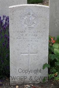 St. Sever Cemetery Extension Rouen - Carr, W E