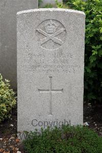 St. Sever Cemetery Extension Rouen - Cattle, A H