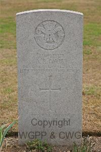 St. Sever Cemetery Extension Rouen - Cavie, Albert Edward