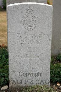 St. Sever Cemetery Extension Rouen - Clark, W H