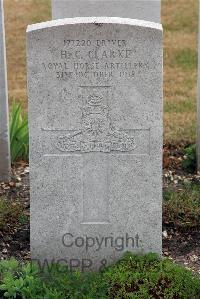 St. Sever Cemetery Extension Rouen - Clarke, H C