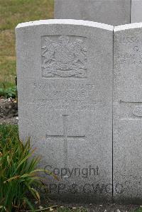 St. Sever Cemetery Extension Rouen - Cobb, G W