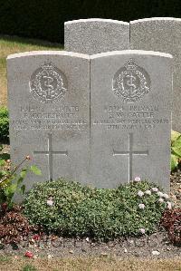 St. Sever Cemetery Extension Rouen - Cockshutt, F