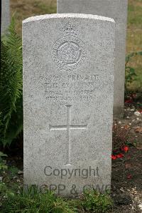 St. Sever Cemetery Extension Rouen - Collins, T G