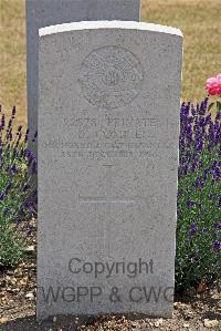 St. Sever Cemetery Extension Rouen - Comrie, D