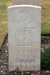 St. Sever Cemetery Extension Rouen - Connor, R