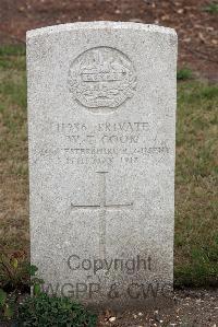 St. Sever Cemetery Extension Rouen - Cook, W T