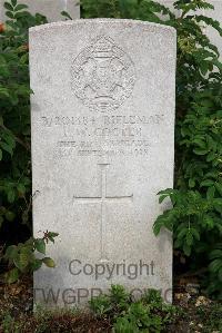 St. Sever Cemetery Extension Rouen - Cooper, Frederick William