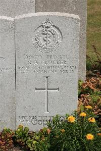 St. Sever Cemetery Extension Rouen - Crocker, George Augustus