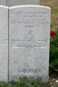 St. Sever Cemetery Extension Rouen - Crompton, Stanley